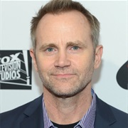 Lee Tergesen