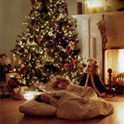 Sleep Under the Christmas Tree