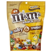 Peanut Sweet &amp; Salty Snackmix M&amp;M&#39;s
