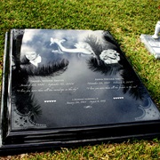 Anna Nicole Smith (Nassau, Bahamas)