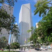 Southeast Financial Center, Miami