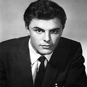 John Saxon