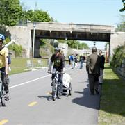 Stroll, Jog or Bike Down the Dequindre Cut