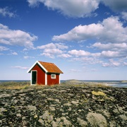 Staying in a Lonely Hut in Sweden