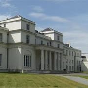 Dropmore House