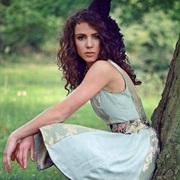 Amy Manson