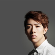 Lee Jung Shin 이정신