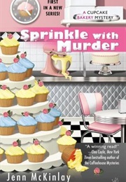 Sprinkle With Murder (Jenn McKinlay)