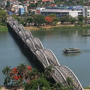 Truong Tien Bridge