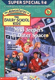 Mrs. Jeepers in Outer Space (Debbie Dadey)