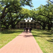 A Visit to Oak Alley in Louisiana
