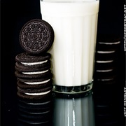 Milk and Oreos Is a Match Made in Heaven