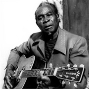 David "Honeyboy" Edwards