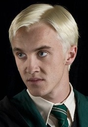 Harry Potter and the Sorcerer&#39;s Stone--Draco Malfoy (J. K. Rowling)