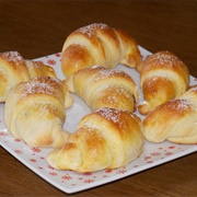 Rogaliki Drożdżowe