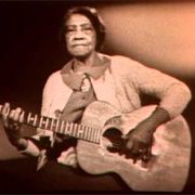 Freight Train - Elizabeth Cotten