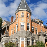 Haskell Free Library and Opera House