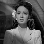 Veda Pierce (Ann Blyth)