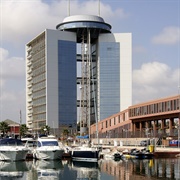 Torres V Centenario, Melilla