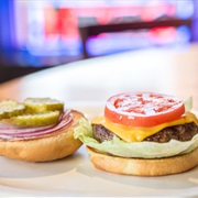 Ray's Hell Burger (Arlington, Virginia)