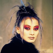 Lucy Westenra (The Breed)