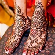 Get a Henna Tattoo in Africa/Asia or Middle East