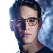 Simon Lewis