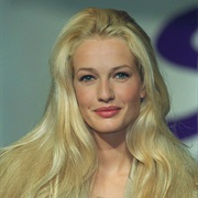 Karen Mulder