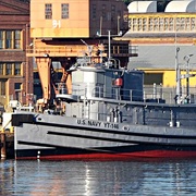 Hoga (YT-146) (Tug)