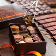Bonbons Au Chocolat by Hévin
