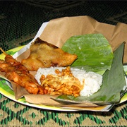 Nasi Kucing