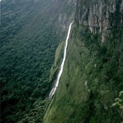 Mtarazi Falls