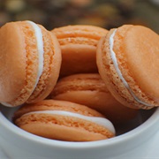 Apple Pie Macaron
