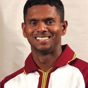 Shiv Chandrapaul (51.93)