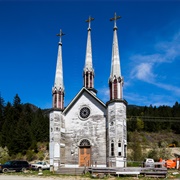 Church of the Holy Cross (Skatin)