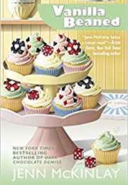 Vanilla Beaned (Jenn McKinlay)