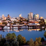 Sacramento 540,000