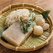 Konnyaku (こんにゃく)