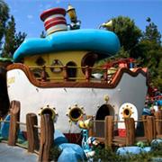 Miss Daisy Houseboat (1993-Present)