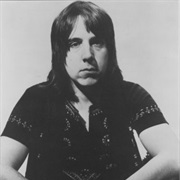 Leslie Harvey, 27, Electrocuted by a Live Microphone on Stage