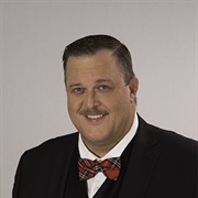 Billy Gardell