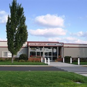 Salem McNary Airport