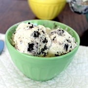 White Chocolate Oreo Ice Cream