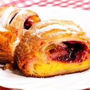 Berry Strudel