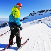 Skiing / Snowbording
