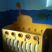 Yellow Sunmarine Crib