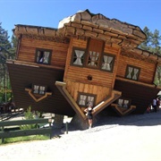 Upside Down House (Szymbark, Poland)