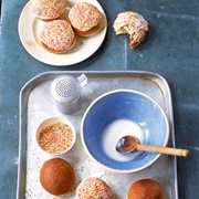 Mothering Buns / Mothering Sunday Buns