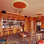 The Vale Hotel, Arnold