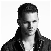 Jeremy Irvine